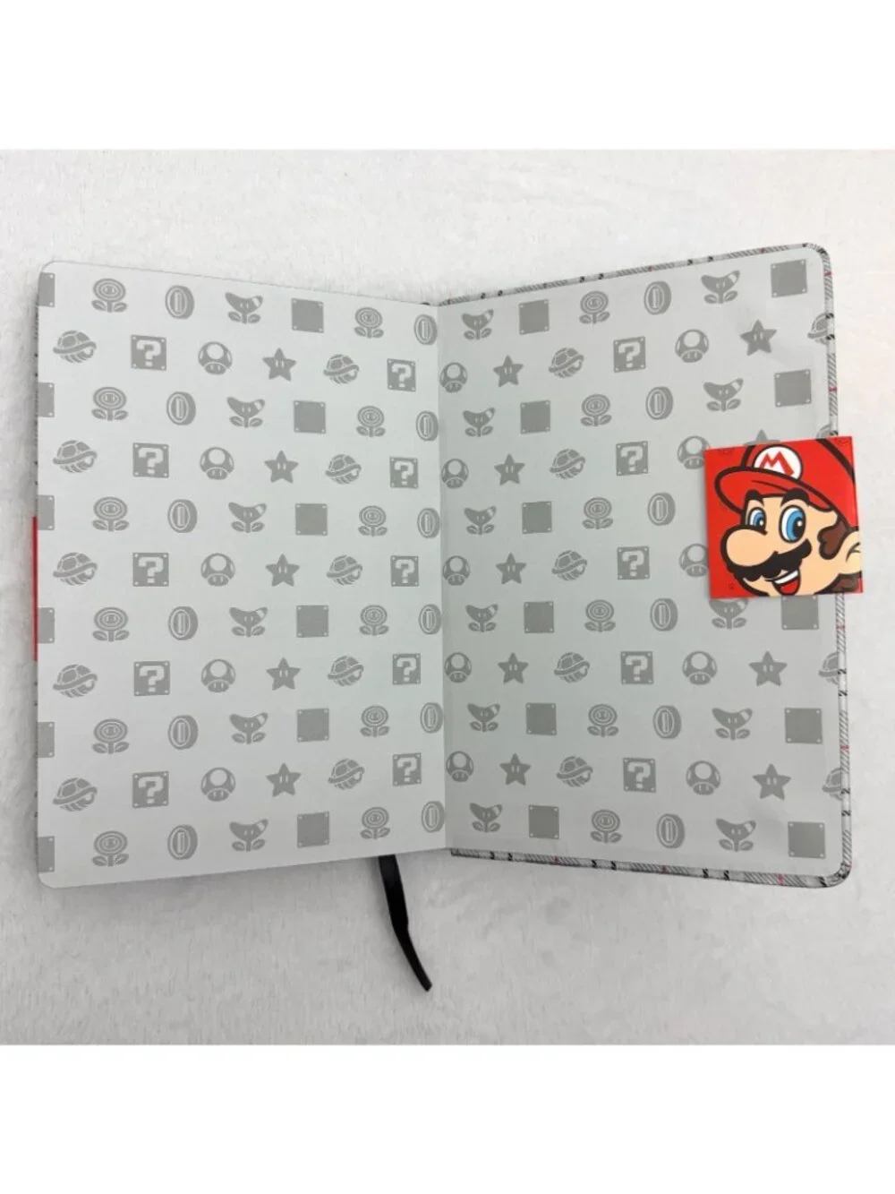 Nintendo Super Mario 8x5 Journal w/Notebook & 2021-2022 Calendar Controller Gear